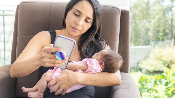 Stories That Heal: Support For Moms Facing Tough Times